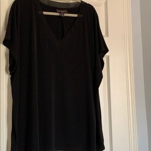 Dana Buchman Tops - Black easy pack tee Dana Buchman Tops - Black easy pack tee